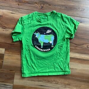 Undercover Vibrant Green Kids Tee with Cow Graphic